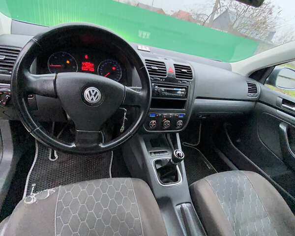 Сірий Фольксваген Джетта, об'ємом двигуна 1.9 л та пробігом 215 тис. км за 5200 $, фото 6 на Automoto.ua