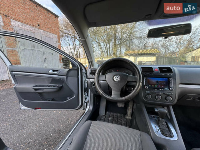 Серый Фольксваген Джетта, объемом двигателя 1.6 л и пробегом 309 тыс. км за 4999 $, фото 30 на Automoto.ua