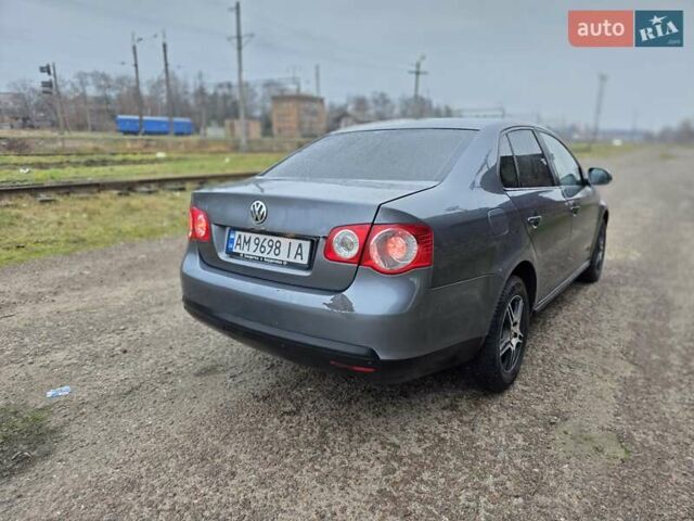 Серый Фольксваген Джетта, объемом двигателя 1.9 л и пробегом 360 тыс. км за 5800 $, фото 14 на Automoto.ua