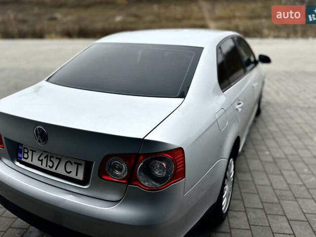 Серый Фольксваген Джетта, объемом двигателя 1.6 л и пробегом 312 тыс. км за 4999 $, фото 22 на Automoto.ua