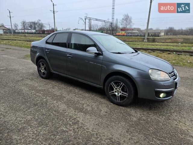 Серый Фольксваген Джетта, объемом двигателя 1.9 л и пробегом 360 тыс. км за 5800 $, фото 15 на Automoto.ua