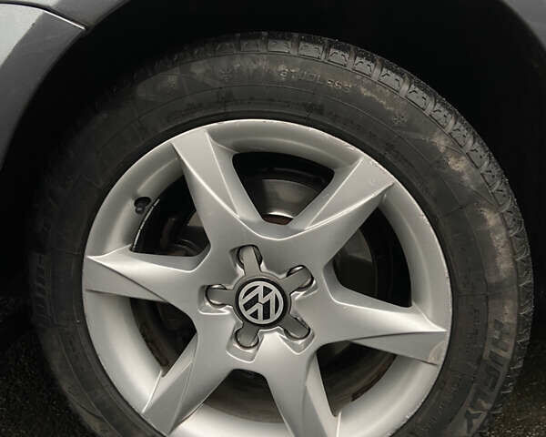 Серый Фольксваген Джетта, объемом двигателя 1.6 л и пробегом 245 тыс. км за 5500 $, фото 12 на Automoto.ua