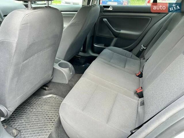 Серый Фольксваген Джетта, объемом двигателя 1.9 л и пробегом 251 тыс. км за 4650 $, фото 15 на Automoto.ua