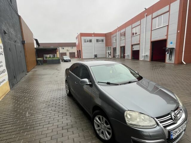 Серый Фольксваген Джетта, объемом двигателя 1.6 л и пробегом 245 тыс. км за 6200 $, фото 4 на Automoto.ua