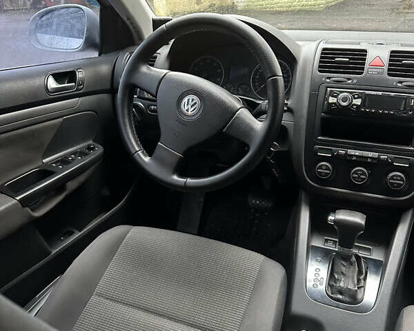 Сірий Фольксваген Джетта, об'ємом двигуна 1.6 л та пробігом 171 тис. км за 5900 $, фото 21 на Automoto.ua