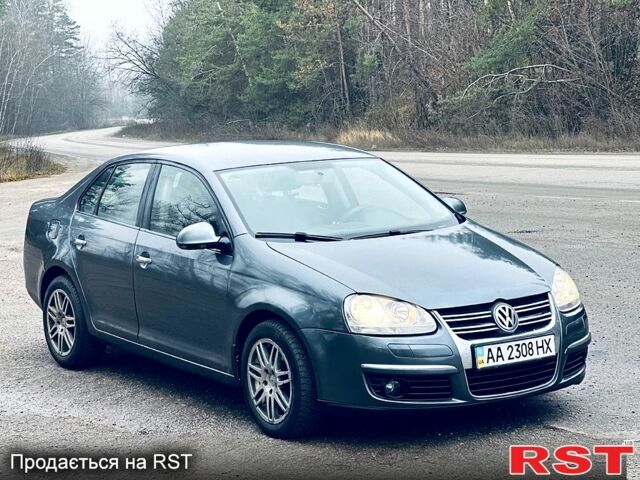 Сірий Фольксваген Джетта, об'ємом двигуна 1.9 л та пробігом 0 тис. км за 5000 $, фото 1 на Automoto.ua