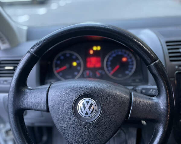 Серый Фольксваген Джетта, объемом двигателя 1.6 л и пробегом 305 тыс. км за 4800 $, фото 11 на Automoto.ua