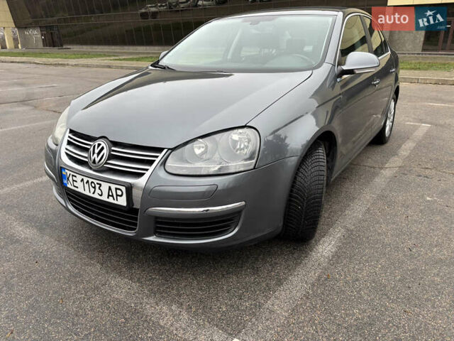 Серый Фольксваген Джетта, объемом двигателя 1.4 л и пробегом 192 тыс. км за 6000 $, фото 14 на Automoto.ua