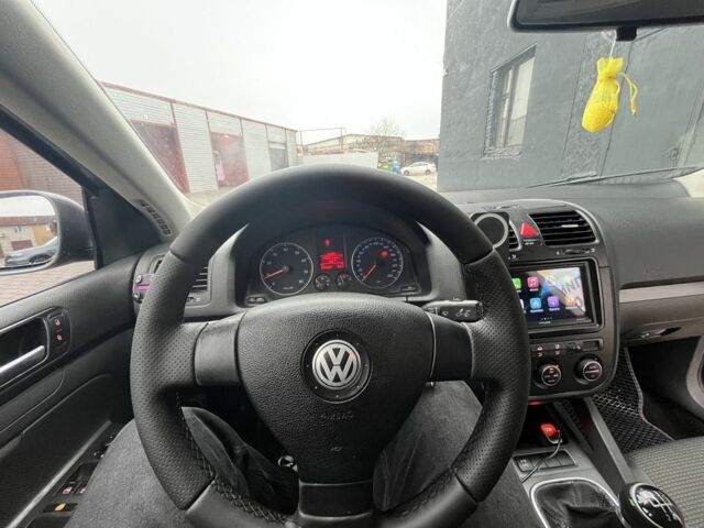 Серый Фольксваген Джетта, объемом двигателя 1.6 л и пробегом 245 тыс. км за 6200 $, фото 9 на Automoto.ua