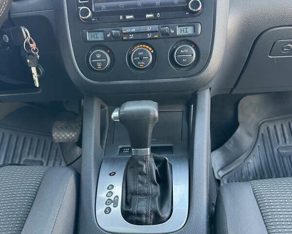 Серый Фольксваген Джетта, объемом двигателя 1.6 л и пробегом 309 тыс. км за 4999 $, фото 39 на Automoto.ua