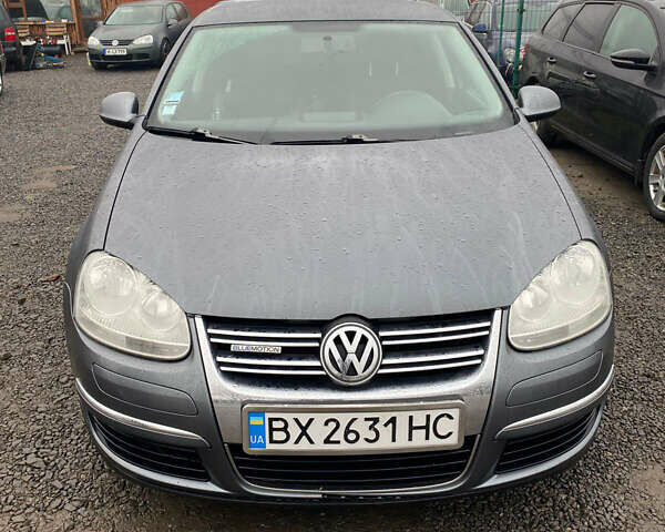 Серый Фольксваген Джетта, объемом двигателя 1.9 л и пробегом 335 тыс. км за 5800 $, фото 5 на Automoto.ua