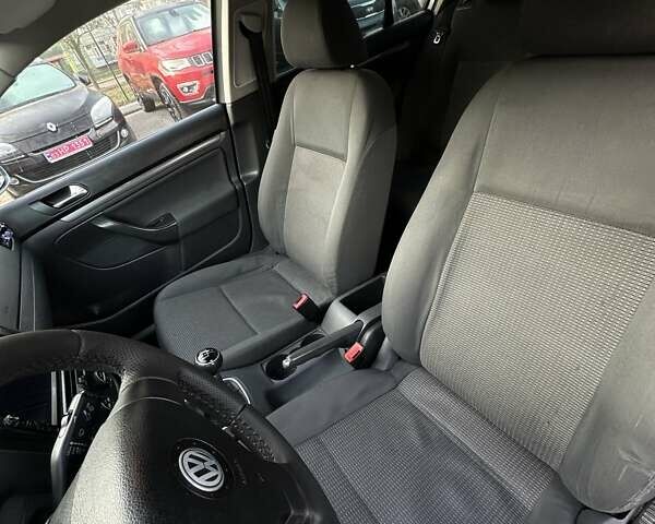 Серый Фольксваген Джетта, объемом двигателя 1.6 л и пробегом 245 тыс. км за 6500 $, фото 15 на Automoto.ua