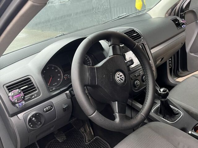 Серый Фольксваген Джетта, объемом двигателя 1.6 л и пробегом 245 тыс. км за 6200 $, фото 8 на Automoto.ua