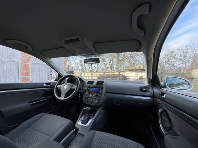 Сірий Фольксваген Джетта, об'ємом двигуна 1.6 л та пробігом 300 тис. км за 4999 $, фото 13 на Automoto.ua