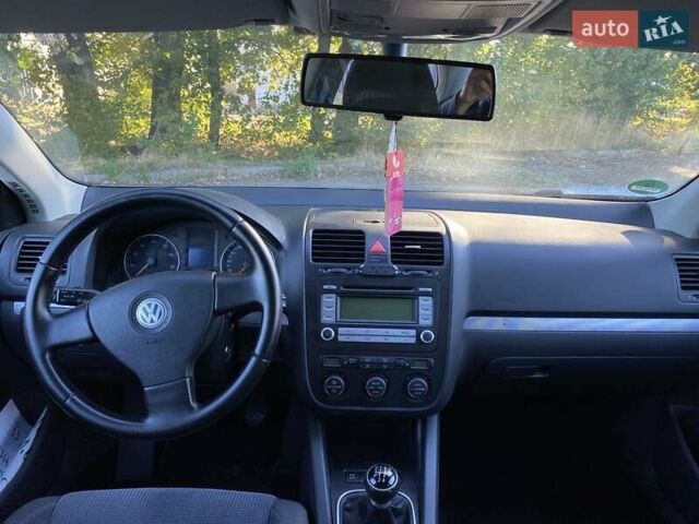 Фольксваген Джетта 2008 в Вознесенске на Automoto.ua Серый Фольксваген Джетта, объемом двигателя 1.6 л и пробегом 221 тыс. км за 6200 $, фото 5 на Automoto.ua