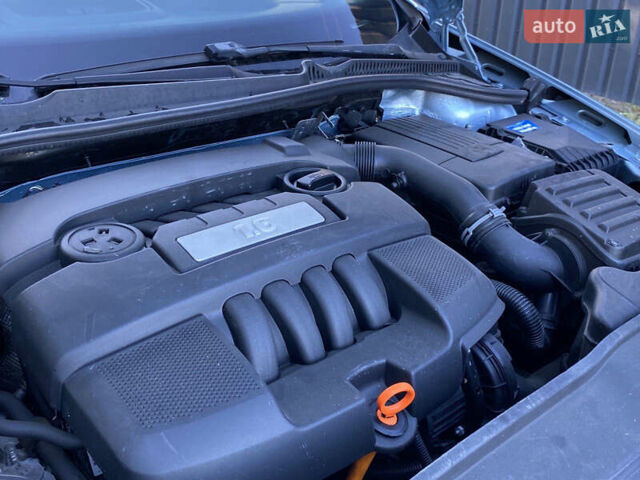 Серый Фольксваген Джетта, объемом двигателя 1.6 л и пробегом 221 тыс. км за 6100 $, фото 9 на Automoto.ua