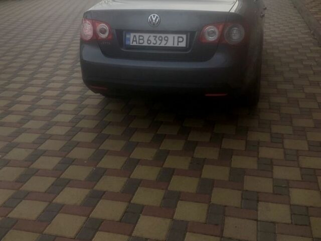 Сірий Фольксваген Джетта, об'ємом двигуна 1.6 л та пробігом 260 тис. км за 4500 $, фото 3 на Automoto.ua