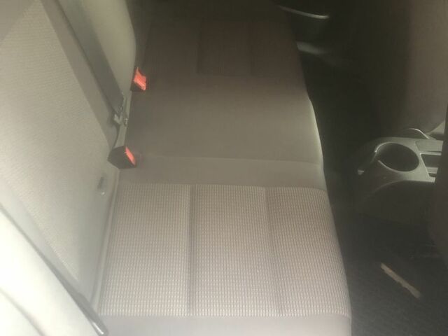 Сірий Фольксваген Джетта, об'ємом двигуна 1.6 л та пробігом 260 тис. км за 4500 $, фото 5 на Automoto.ua