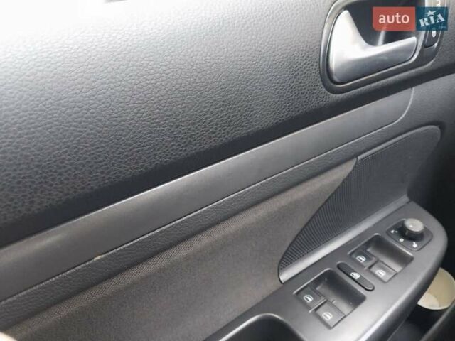 Серый Фольксваген Джетта, объемом двигателя 1.9 л и пробегом 363 тыс. км за 5900 $, фото 9 на Automoto.ua