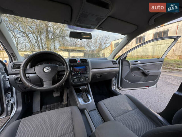 Серый Фольксваген Джетта, объемом двигателя 1.6 л и пробегом 309 тыс. км за 4999 $, фото 29 на Automoto.ua