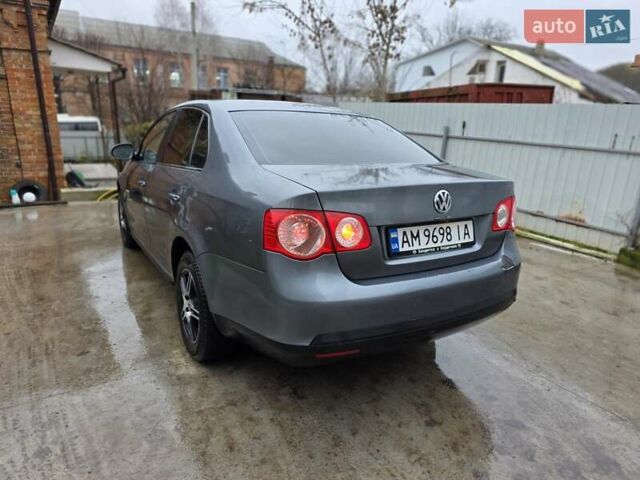Серый Фольксваген Джетта, объемом двигателя 1.9 л и пробегом 360 тыс. км за 5900 $, фото 10 на Automoto.ua