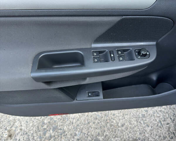 Серый Фольксваген Джетта, объемом двигателя 1.6 л и пробегом 168 тыс. км за 6999 $, фото 9 на Automoto.ua