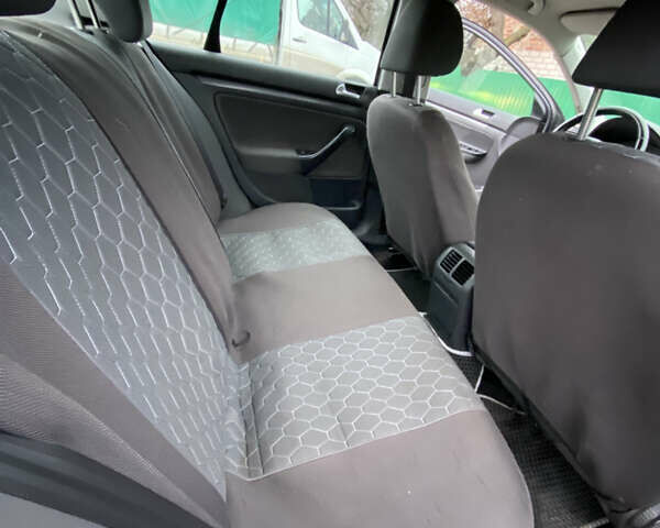 Сірий Фольксваген Джетта, об'ємом двигуна 1.9 л та пробігом 215 тис. км за 5200 $, фото 4 на Automoto.ua