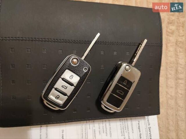 Серый Фольксваген Джетта, объемом двигателя 1.39 л и пробегом 137 тыс. км за 7300 $, фото 25 на Automoto.ua