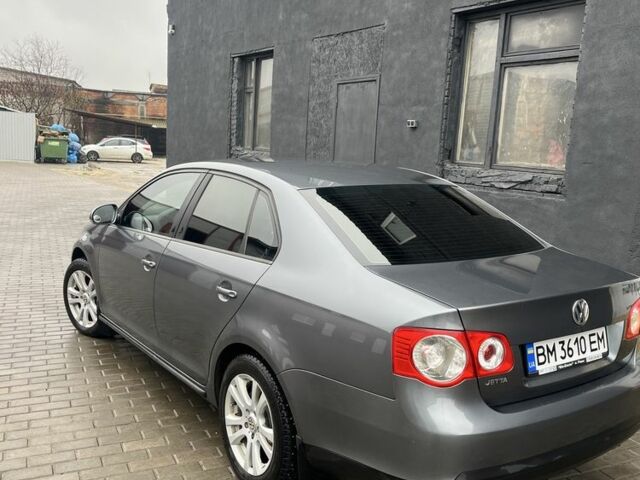 Серый Фольксваген Джетта, объемом двигателя 1.6 л и пробегом 245 тыс. км за 6200 $, фото 2 на Automoto.ua