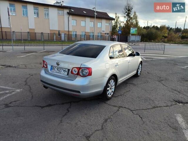 Серый Фольксваген Джетта, объемом двигателя 1.39 л и пробегом 137 тыс. км за 7300 $, фото 10 на Automoto.ua