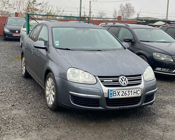 Серый Фольксваген Джетта, объемом двигателя 1.9 л и пробегом 335 тыс. км за 5800 $, фото 1 на Automoto.ua