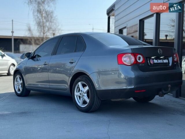 Серый Фольксваген Джетта, объемом двигателя 1.9 л и пробегом 287 тыс. км за 5800 $, фото 8 на Automoto.ua