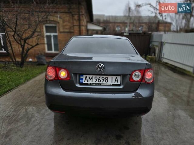 Серый Фольксваген Джетта, объемом двигателя 1.9 л и пробегом 360 тыс. км за 5900 $, фото 11 на Automoto.ua
