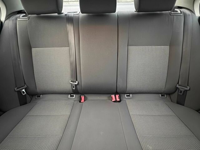 Серый Фольксваген Джетта, объемом двигателя 1.6 л и пробегом 301 тыс. км за 6400 $, фото 9 на Automoto.ua