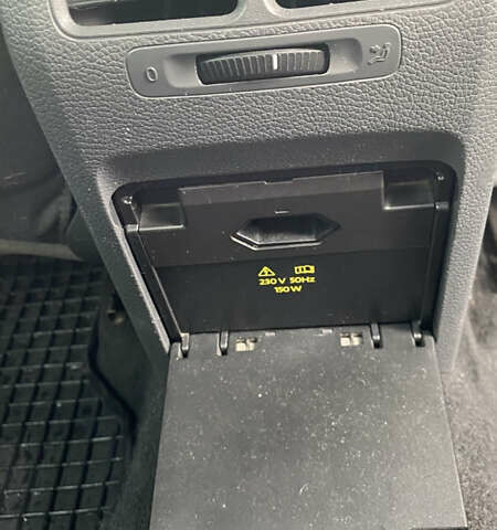 Серый Фольксваген Джетта, объемом двигателя 1.6 л и пробегом 290 тыс. км за 6100 $, фото 11 на Automoto.ua