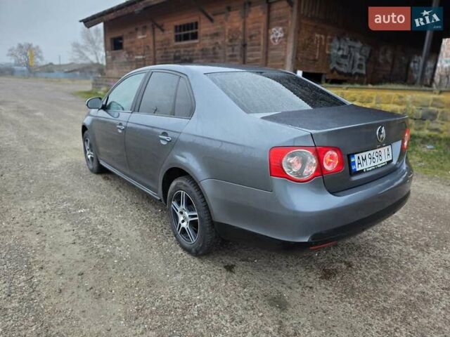 Серый Фольксваген Джетта, объемом двигателя 1.9 л и пробегом 360 тыс. км за 5800 $, фото 12 на Automoto.ua