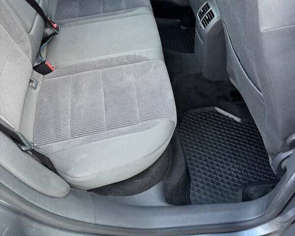 Серый Фольксваген Джетта, объемом двигателя 1.6 л и пробегом 168 тыс. км за 6999 $, фото 6 на Automoto.ua