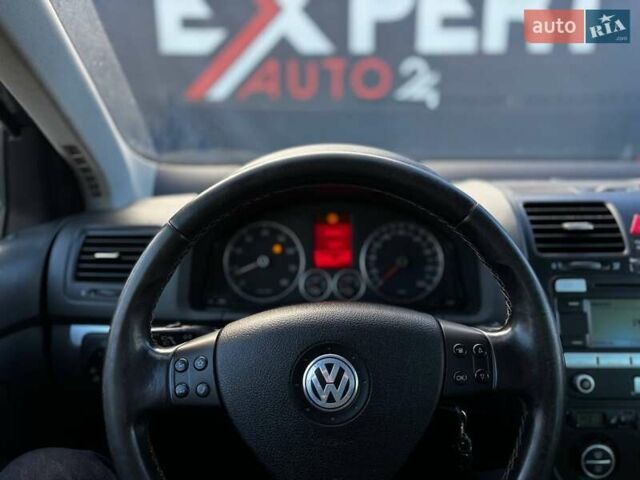 Сірий Фольксваген Джетта, об'ємом двигуна 1.4 л та пробігом 236 тис. км за 6200 $, фото 15 на Automoto.ua