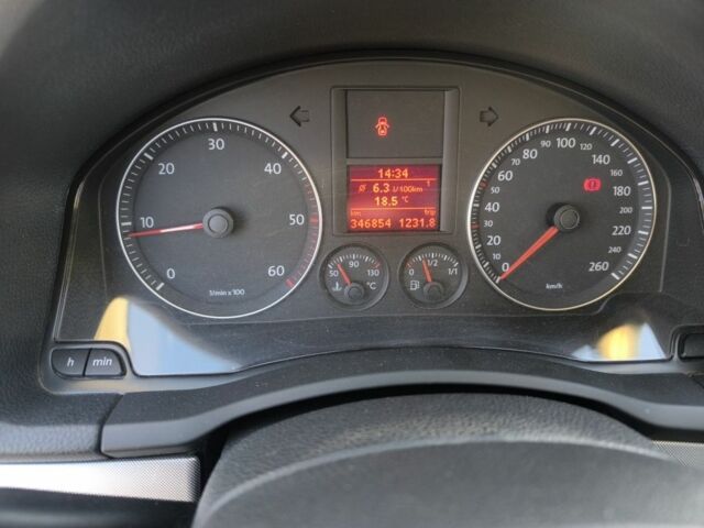 Серый Фольксваген Джетта, объемом двигателя 1.9 л и пробегом 342 тыс. км за 6700 $, фото 8 на Automoto.ua