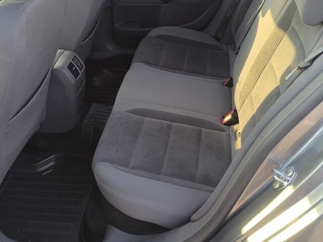 Серый Фольксваген Джетта, объемом двигателя 1.9 л и пробегом 342 тыс. км за 6700 $, фото 10 на Automoto.ua