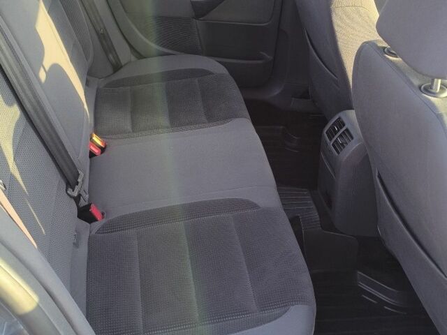 Серый Фольксваген Джетта, объемом двигателя 1.9 л и пробегом 342 тыс. км за 6700 $, фото 9 на Automoto.ua