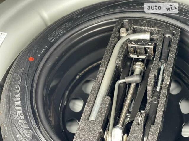 Серый Фольксваген Джетта, объемом двигателя 1.6 л и пробегом 142 тыс. км за 8800 $, фото 12 на Automoto.ua