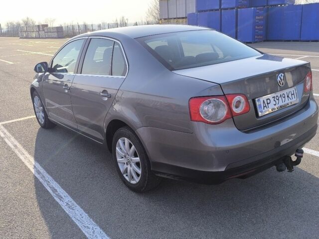 Серый Фольксваген Джетта, объемом двигателя 1.9 л и пробегом 342 тыс. км за 6700 $, фото 4 на Automoto.ua