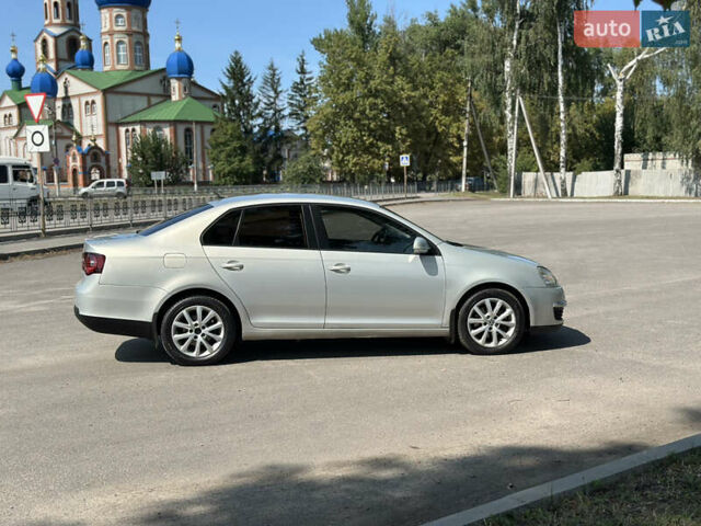 Серый Фольксваген Джетта, объемом двигателя 2.48 л и пробегом 232 тыс. км за 7199 $, фото 13 на Automoto.ua