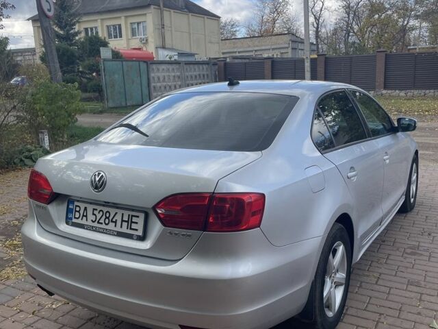 Серый Фольксваген Джетта, объемом двигателя 2.5 л и пробегом 210 тыс. км за 7200 $, фото 3 на Automoto.ua