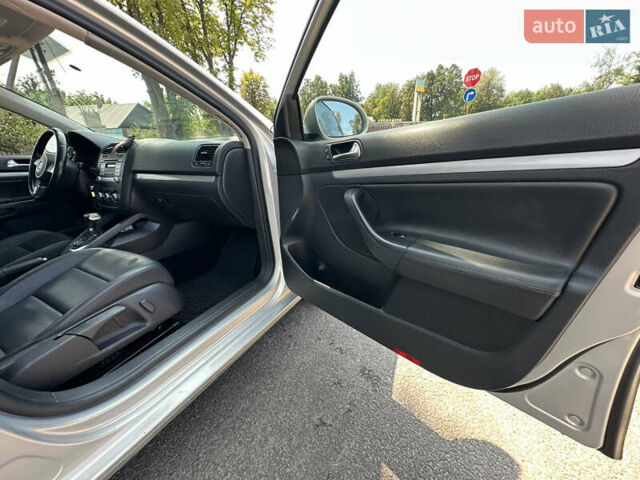 Серый Фольксваген Джетта, объемом двигателя 2.48 л и пробегом 232 тыс. км за 7199 $, фото 35 на Automoto.ua