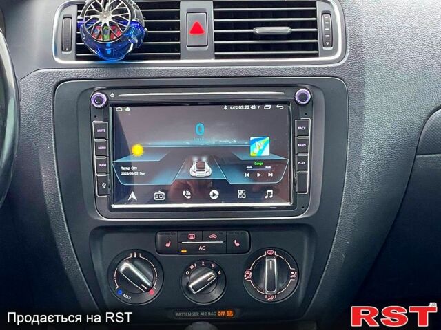 Серый Фольксваген Джетта, объемом двигателя 2.5 л и пробегом 177 тыс. км за 7199 $, фото 12 на Automoto.ua