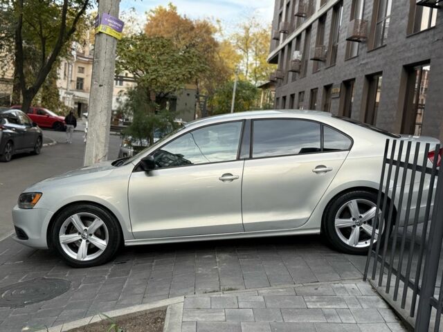 Фольксваген Джетта 2010 у Одесі на Automoto.ua Сірий Фольксваген Джетта, об'ємом двигуна 2 л та пробігом 296 тис. км за 6800 $, фото 6 на Automoto.ua