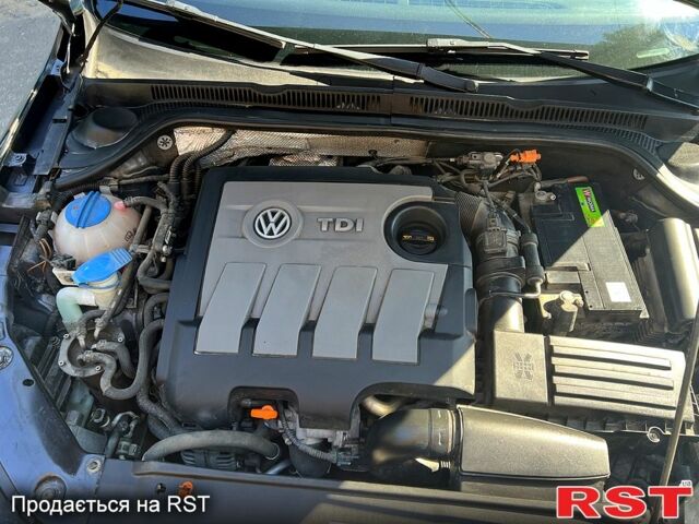 Сірий Фольксваген Джетта, об'ємом двигуна 1.6 л та пробігом 255 тис. км за 6700 $, фото 4 на Automoto.ua