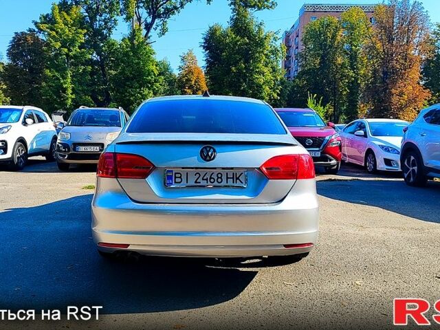 Серый Фольксваген Джетта, объемом двигателя 2.5 л и пробегом 172 тыс. км за 9500 $, фото 3 на Automoto.ua